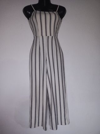 Mono de chica. Bershka.