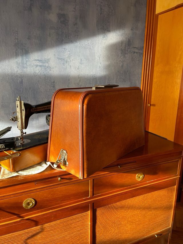 Maquina coser SINGER perfecto estado