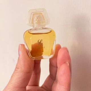 Miniaturas de perfumes clásicos