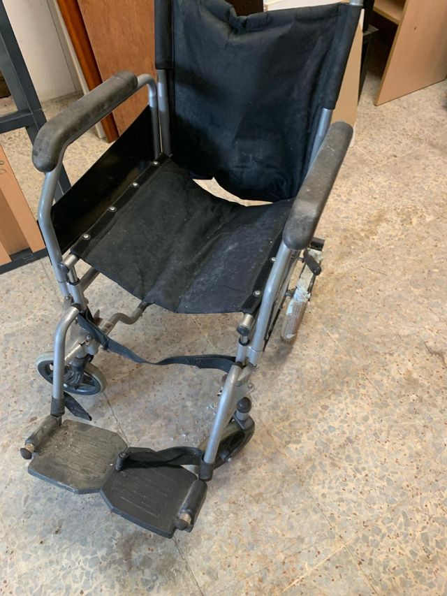 Silla de ruedas hay que cambiar las ruedas
