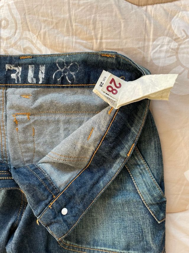 pantaloni jeans donna a pinocchietto