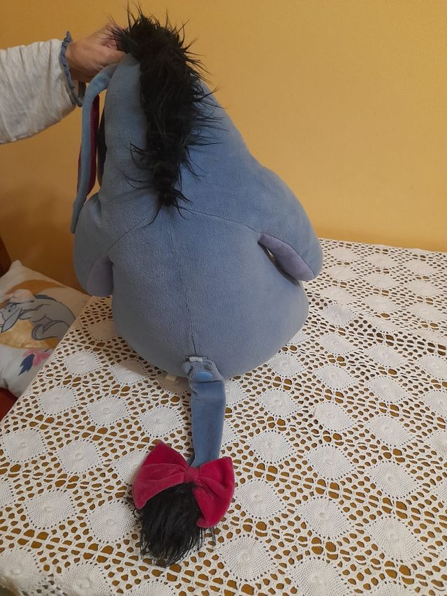 Peluche e cuscino hi ho Disney