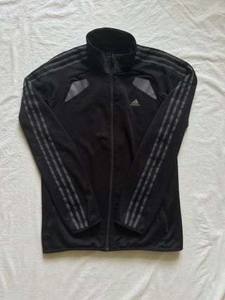 chaqueta adidas negra deportiva