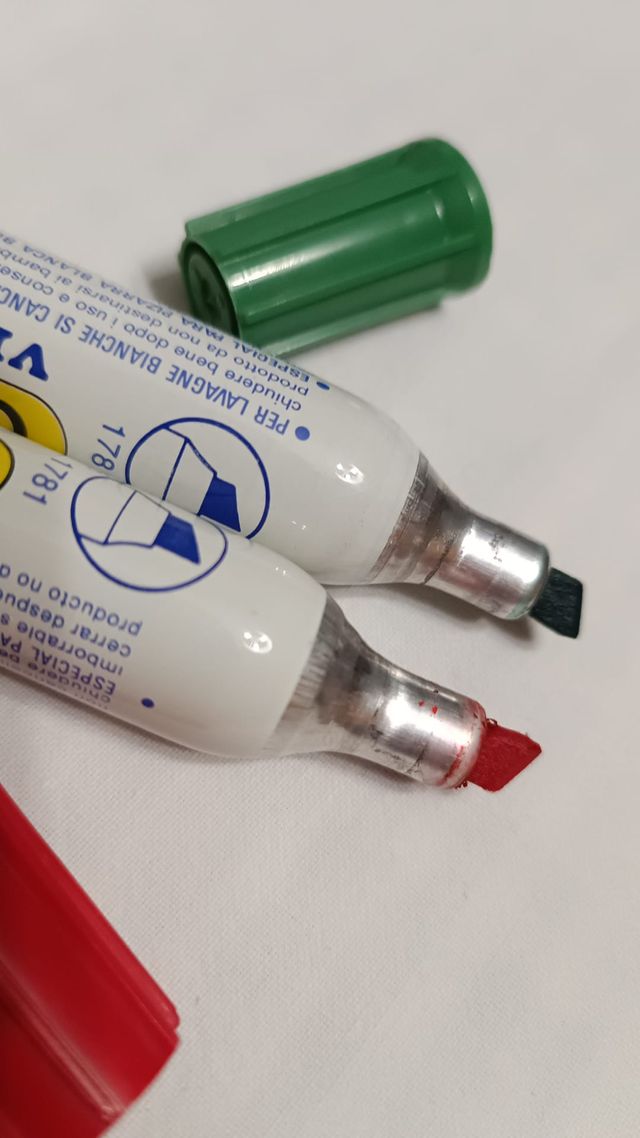 2 ROTULADORES PIZARRA CONTÉ VELLEDA (rojo y verde)