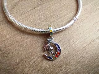 Charm media luna plata de ley