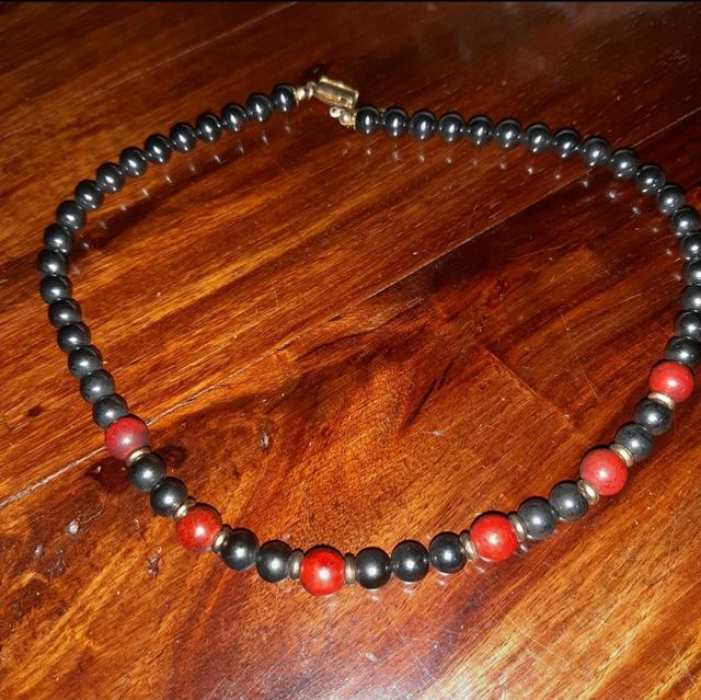 Collana perle ematite.