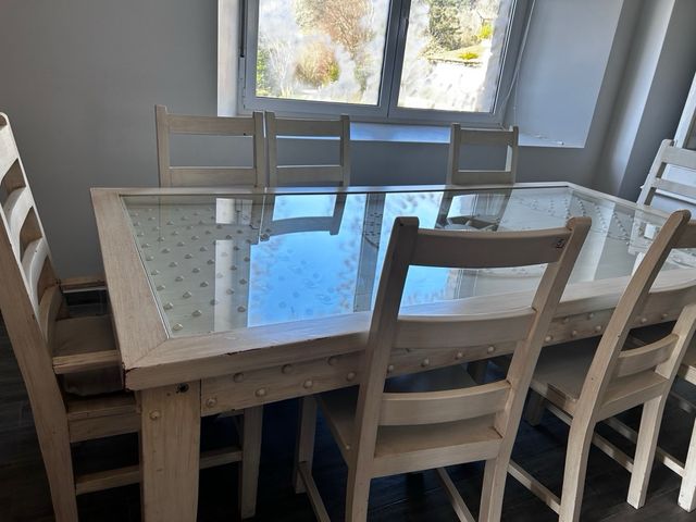 Mesa comedor y 8 sillas