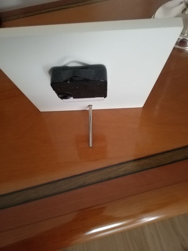 Clara luna Elegante Orologio da tavolo