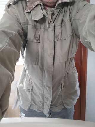 Chaquetón caqui Diesel.