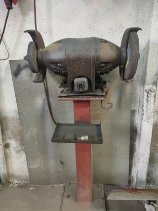 Maquinaria de cerrajería