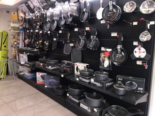 Traspaso de ferretería activa en Les Corts