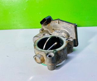 7810752 Cuerpo Mariposa BMW 120D 