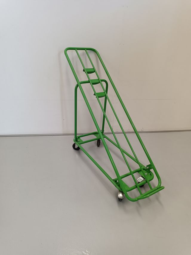 CARRO EXPOSITOR PARA FRUTAS