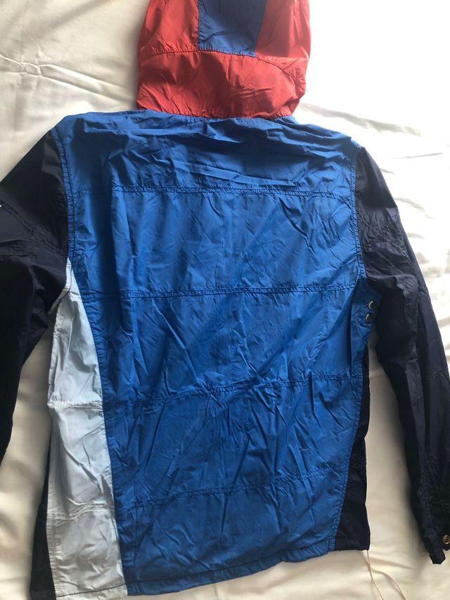 Impermeable o chubasquero