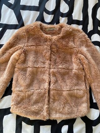 Abrigo marrón de pelo