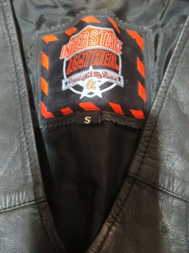 Vendo solo chaleco de mujer talla s