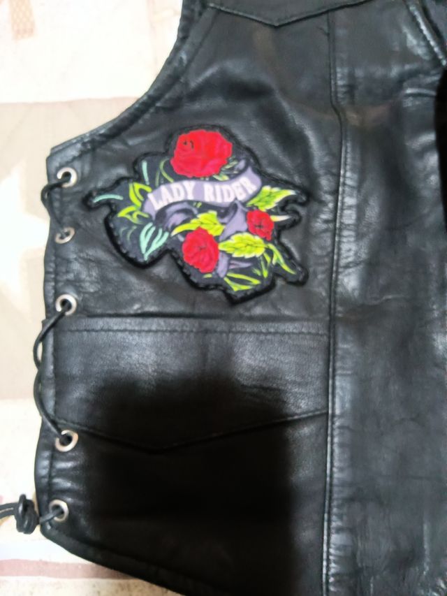 Vendo solo chaleco de mujer talla s