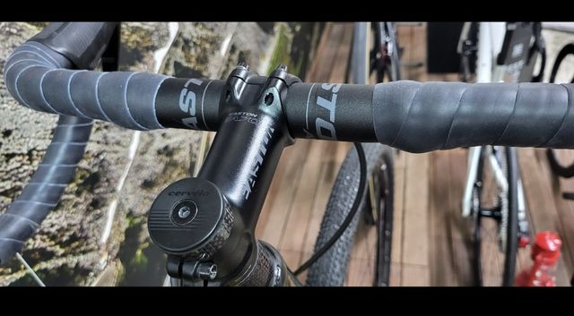 GRAVEL CERVELO ASPERO CARBONO SRAM FORCE 1X11 (OCA