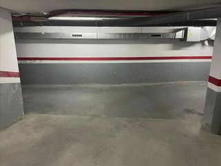 Garaje en venta en Gelida