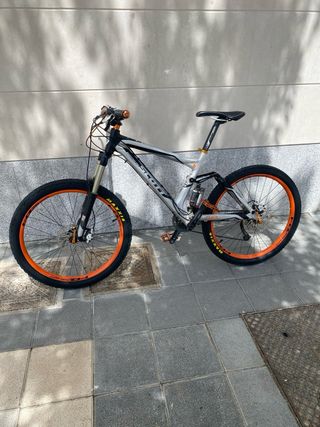 SCOTT MTB DOBLE SUSPENSION 