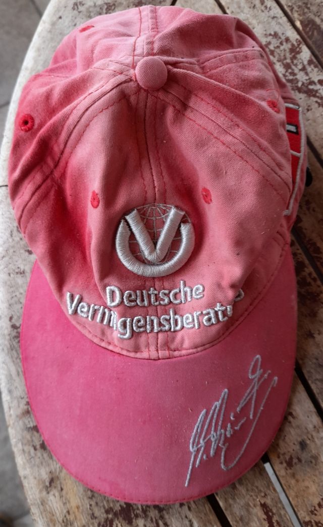 Cappello con visiera 