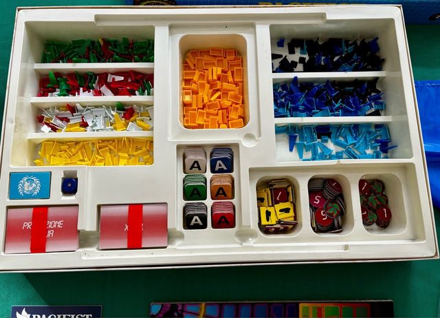 PACIFIST GIOCO VINTAGE