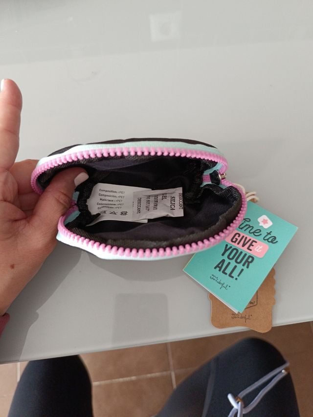 Mr.Wonderful.  Monedero Porta Todo