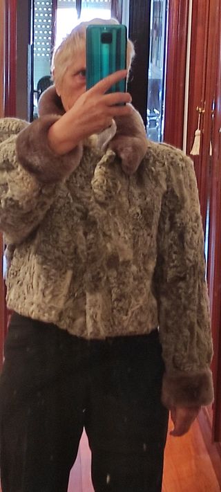 Abrigo de astracan