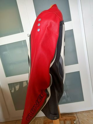Chaqueta de piel Cover para moto