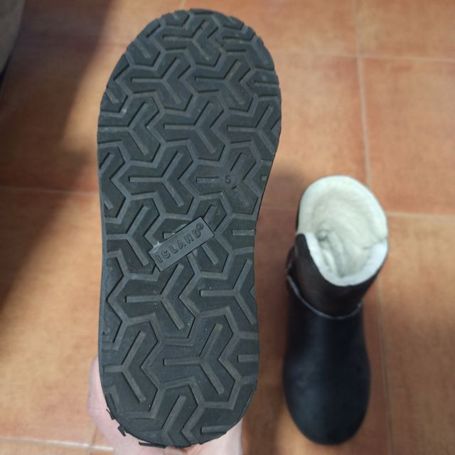 Bota color antracita