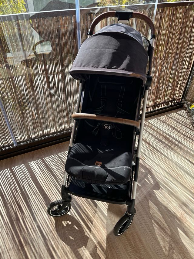 Silla de paseo Qbit+ All-City Velvet Black