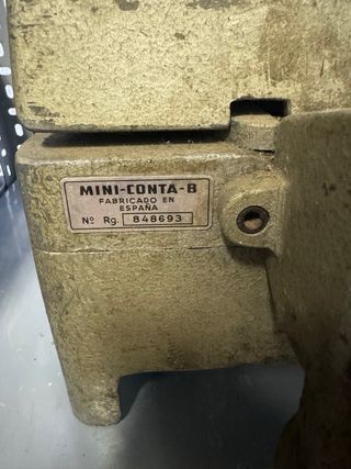 contador de monedas antiguo