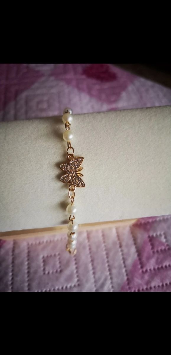 Braccialetto perle farfalla