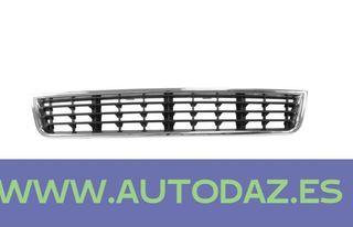 Rejilla inferior central de parachoques AUDI A4-2031146