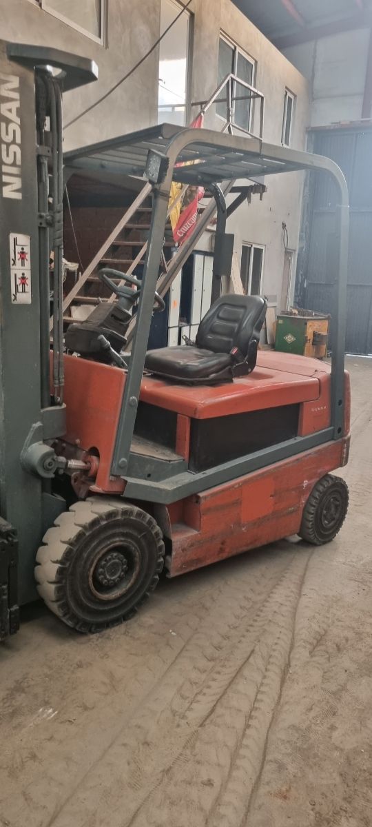 CARRETILLA  ELECTRICA NISSAN 