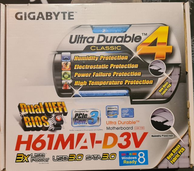 Placa Gigabyte + Micro + 4GB 