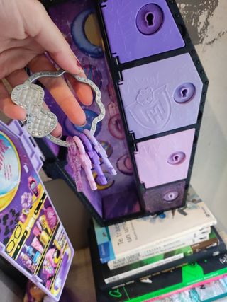 Clawdeen Wolf