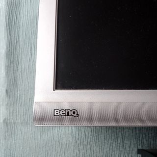 Pantalla  y teclado ordenador.