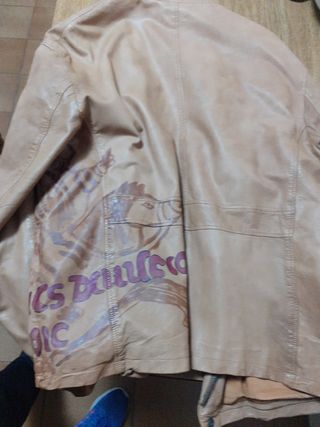 Cazadora piel