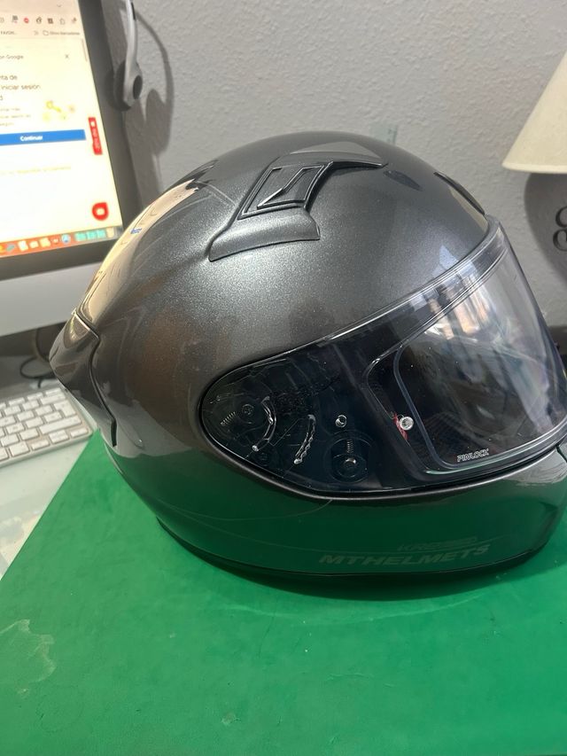 Casco da moto integrale MT grigio metallizzato
