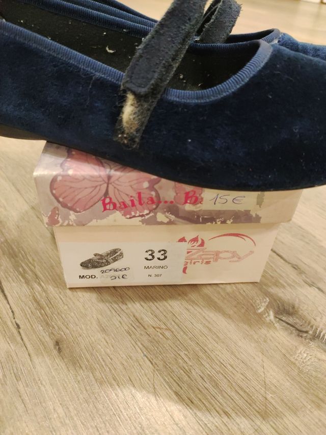 Manoletina azul marino talla 33