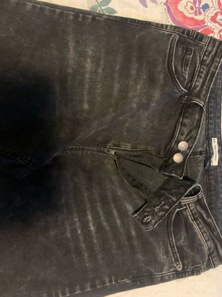 Pantalones vaqueros negros