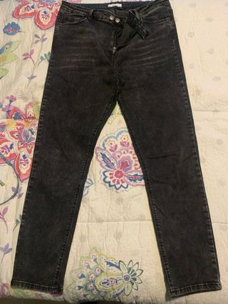 Pantalones vaqueros negros