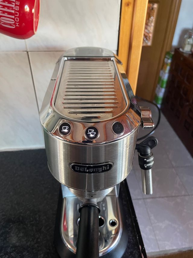 Cafetera Delonghi