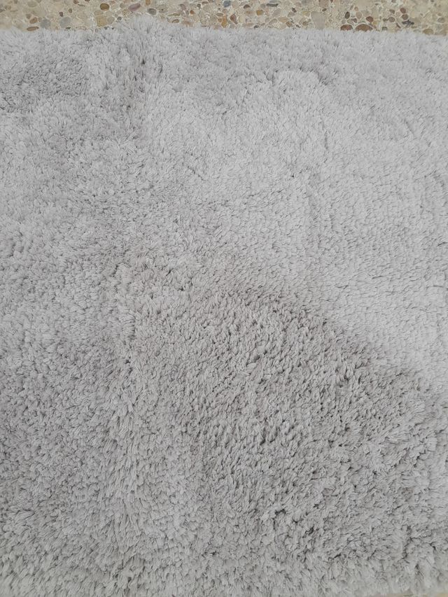 Alfombra de baño y cortina