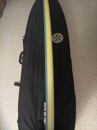 Tabla surf 7.4 pies + leash y quilla