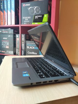 Computer portatile HP EliteBook 820 G2 ricondizionato