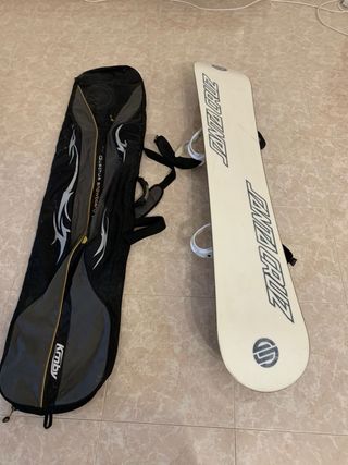 Tabla snowboard con fijaciones