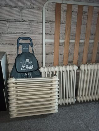 Radiadores agua para instalación 80 € todos