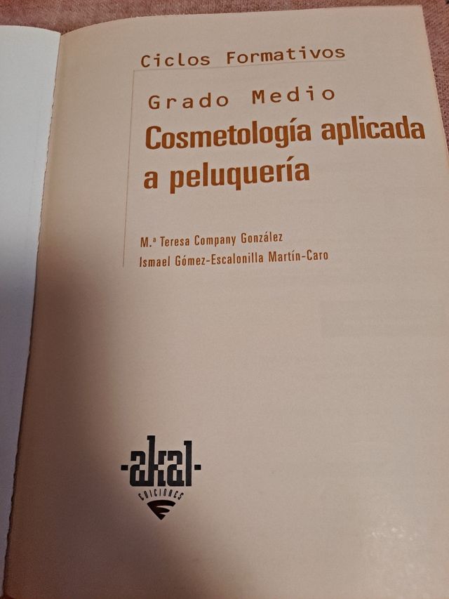 Libro Cosmetologia aplicada a peluqueria